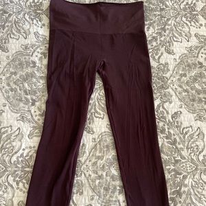 Spanx Seamless Side Zip Leggings   Merlot color